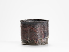 Squeezed Oval Pot